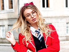 Mamada, Estilo perrito, Peludo, Pajear, Tetas naturales, Colegiala, Medias largas, Adolescente