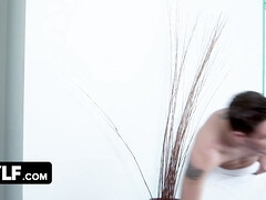 Blasen, Vollbusig, Kehlenfick, Hardcore, Milf, Muschi, Stiefmutter, Entkleiden