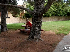 Blonde, Sucer une bite, Tir de sperme, Mignonne, Gorge profonde, Hard, Pov