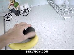 フェラチオ, 口内発射, 娘, マッサージ, 淫乱熟女, 母, フェラする, 禁句