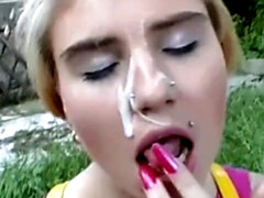 18 jahre, In den arsch, Blondine, Extrem, Aufs gesicht abspritzen, Gruppe, Öffentlich, Jungendliche (18+)