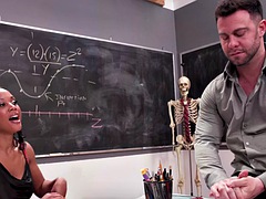 Sucer une bite, Hard, Interracial, Réalité, Étudiant, Professeur, Adolescente, Plan cul à trois