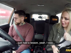 Enthousiasteling, Mooie dikke vrouwen, Blond, Pijpbeurt, Brits, Auto, Universiteit, Buiten