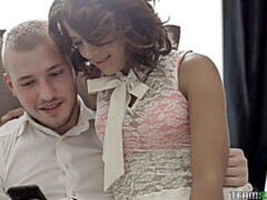 Arsch, Blasen, Hundestellung, Handjob, Küssen, Lecken, Muschi, Tätowierung