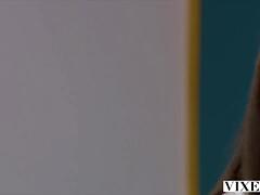 Bad, Grosser schwanz, Paar, Herrin, Natürlichen titten, Schlampe