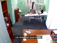 Amateur, Lécher le cul, Sucer une bite, Tromperie, Médecin, Bureau, Gicler, Uniforme