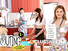 18 jaar, Genootschap, Vingeren, Hd, Zoenen, Keuken, Natuurlijke tieten, Feest