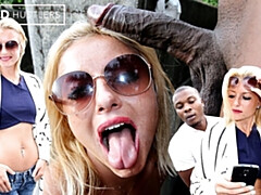 Noire, Blonde, Gorge profonde, Queue, Public, Réalité, Cheveux courts, Suçant