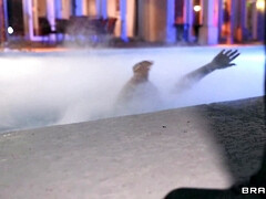 Arsch, Grosser arsch, Grosser schwanz, Blasen, Hardcore, Interrassisch, Milf, Titten