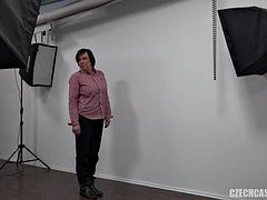 Grosse titten, Tschechisch, Reif, Milf, Titten