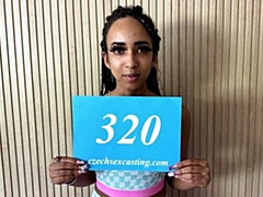 18 ans, Gros cul, Grosse bite, Noire, Sucer une bite, Brunette brune, Noir ébène, Adolescente