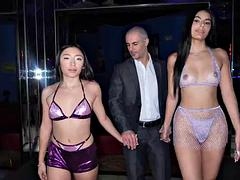 Grosse bite, Noire, Noir ébène, Petite amie, Hard, Interracial, Maigrichonne, Nénés