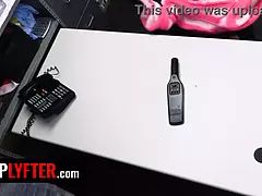Arsch, Hd, Lecken, Natürlichen titten, Büro, Muschi, Rock, Titten