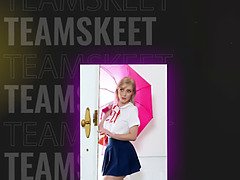 My Horny Stepmother Kagney Linn Karter Makes Me Feel Good And Sucks My Big Dick