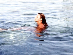 18 летние, Большая жопа, Брюнетки, Хд, Соло, Молоденькие, Сиськи