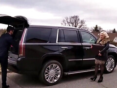 Rubia, Mamada, Corrida, Madres para coger, Tetas naturales, Pov, Afeitado, Medias largas