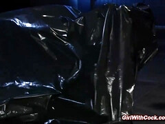 Anaal, Bondage discipline sadomasochisme, Pijpbeurt, Gebondenheid, Fetisj, Hardcore, Ladyboy, Zuigen