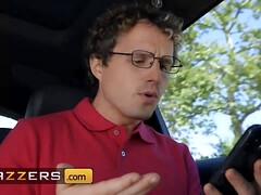 Anal, Cul, Plantureuse, Éjaculation interne, Gorge profonde, En levrette, Suçant, Nénés