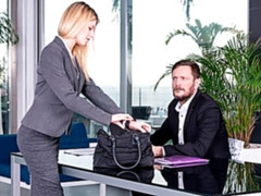 In den arsch, Arsch, Blondine, Blasen, Domination, Handjob, Lecken, Rasiert