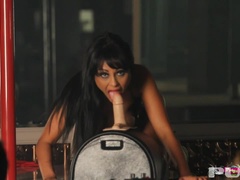 Grosse titten, Braunhaarige, Hardcore, Lingerie, Masturbation, Milf, Scherzbold, Spielzeuge