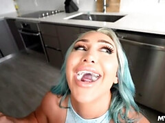 Big Tit MILF with Tattoo: Solo Blue Experience - 21.03.2022