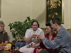 Mooie dikke vrouwen, Grote mammen, Groepseks, Hardcore, Rijpe lesbienne, Moeder die ik wil neuken, Orgie, Tieten likken