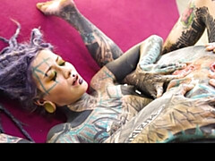 Dirty Dreaz featuring Anuskatzz's anal fisting scene