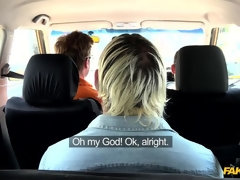 Leie, Arsch, Blasen, Auto, Hundestellung, Im freien, Pov, Muschi
