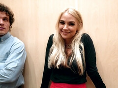 Leie, Grosser arsch, Blasen, Spermaladung, Hundestellung, Muschi, Reiten, Eng