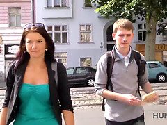 Braunhaarige, Geile alte tussi, Gehörnter ehemann, Europäisch, Hd, Masturbation, Milf, Geld