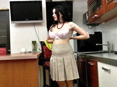 Любители, Большая жопа, Большие сиськи, Брюнетки, Пухленькие, Домашнее видео, Мастурбация, Соло