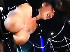 Bondage domination sadisme masochisme, Gros cul, Gros seins, Sucer une bite, Domination, Femme dominatrice, Fétiche, Poilue