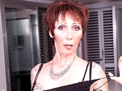 Grosser schwanz, Grosse titten, Blasen, Braunhaarige, Hundestellung, Kurzes haar, Dürr, Titten