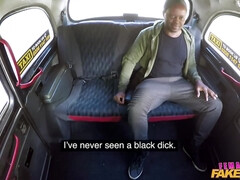 美女, デカチン, 車, イマラチオ, 黒人, 異人種間, オマンコ, 馬乗り