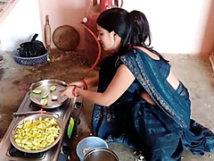 18, デカ尻, デカチン, 兄弟, インドネシア人, 母, 姉妹, 息子