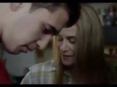 Moeder die ik wil neuken, Moeder