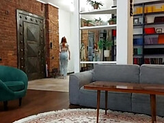 Европейки, Волосатые, Джинсы, Властные, Писсинг, Развязные, Туалет, Влажная