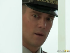 Жопа, Блондинки, Натуральные сиськи, Порнозвезда, Реалити, Жена