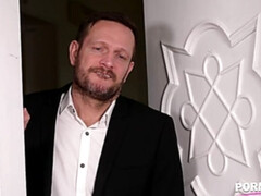 Morena, Corridas, Tacones, Lencería, Afeitado, Medias largas, Tatuaje, Tetas