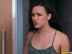 Blonde, Sucer une bite, Plantureuse, Couple, Dingue, Embrassement, Chatte, Nénés