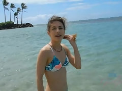 Leie, Arsch, Strand, Bikini, Freundin, Piercing, Muschi, Dürr