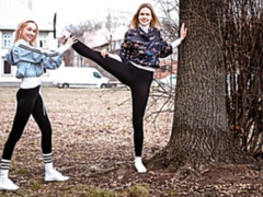 Chambre à dormir, Gros seins, Embrassement, Lingerie, Masturbation, Rasée, Maigrichonne, Dénudage