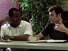 Brunette brune, Doigter, Poilue, Hard, Léchez, Nénés