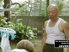 アジア人, デカパイ, 祖父, 日本人, 淫乱熟女, 自然山雀, ティーン, オッパイの