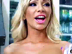 Mère que j'aimerais baiser