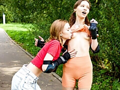 Cul, Doigter, Embrassement, Lesbienne, Chatte, Rasée, Maigrichonne, Nénés