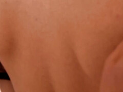 Grote mammen, Blond, Sperma shot, Sperma in gezicht, Hakken, Ondergoed, Moeder die ik wil neuken, Geschoren