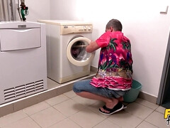 素人, お尻, フェラチオ, 足, フェティッシュ, ジーンズ, ピアス, おもらし