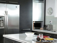 Grosse bite, Gros seins, Blonde, Hd, Petite femme, Fils, Nénés, Épouse