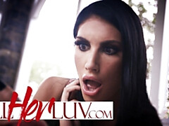 18 ans, Gros seins, Plantureuse, Doigter, Chatte, Soeurs, Tatouage, Adolescente